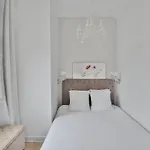 Chic Apartment On The Champs-Elysees With Ac