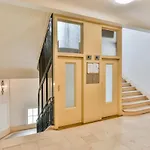 Chic Apartment On The Champs-Elysees With Ac