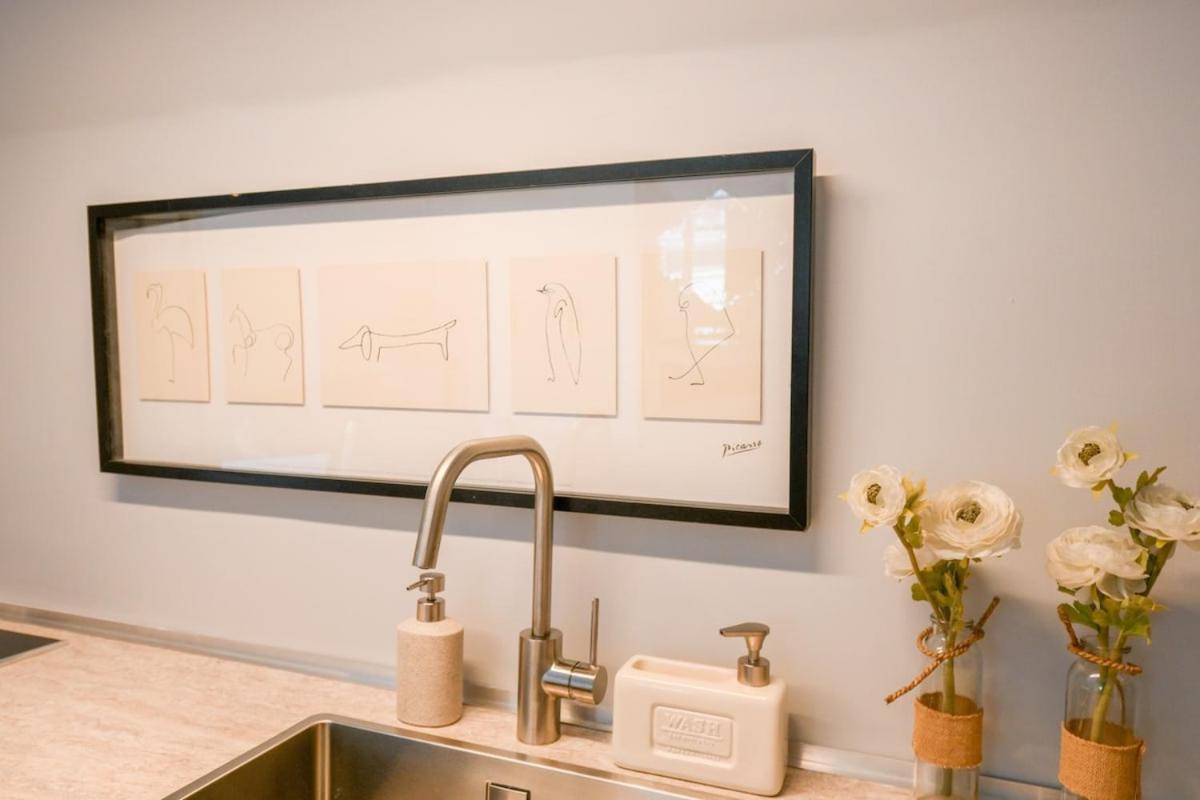 Chic On The Champs-elysees With Ac Appartement *