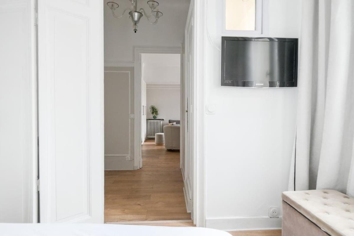 Appartement Chic On The Champs-elysees With Ac *